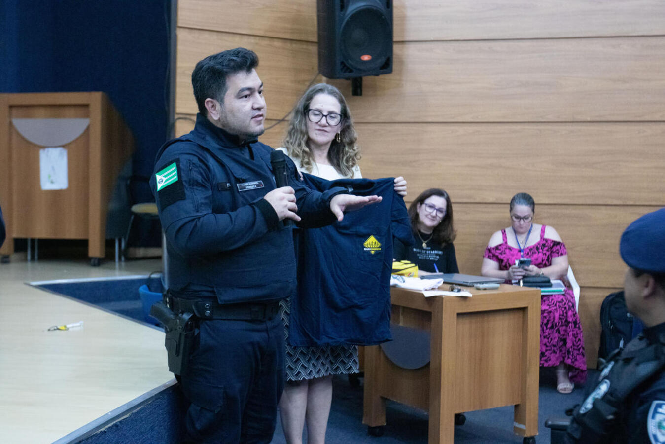 Encontro na tarde desta sexta-feira (24) no Auditório Acary de Oliveira contou ainda com a presença de representantes da Guarda Municipal e do Conselho Tutelar