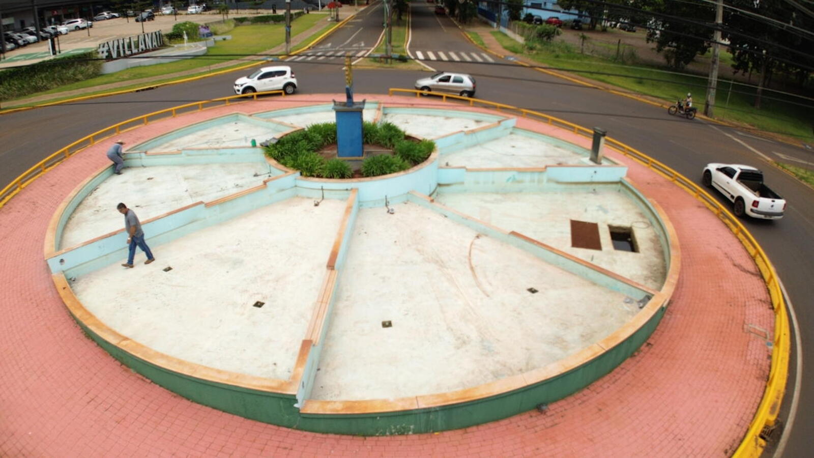Trabalho está sendo realizado desde o início do ano por equipes da Secretaria de Infraestrutura Rural e Urbana e de Serviços Públicos e segue pelos próximos dias