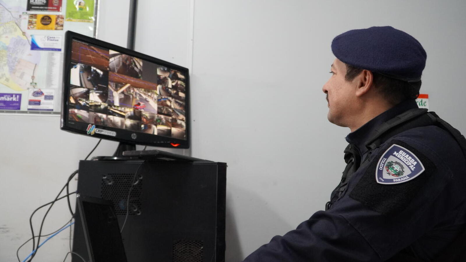 Objetivo é trazer mais segurança aos frequentadores do espaço. Monitoramento serpa feito por dois policiais municipais 24 horas por dia