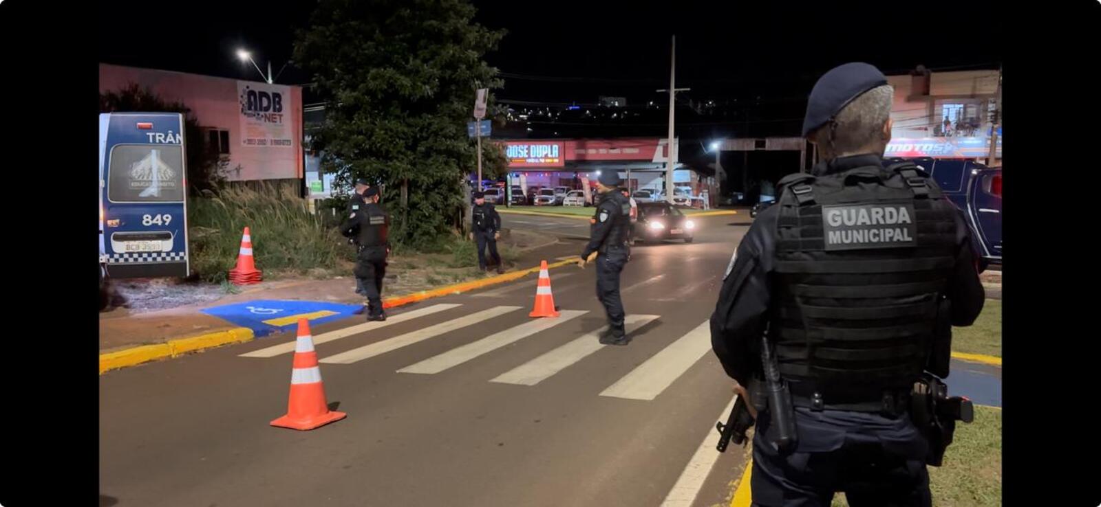 Quatro forças de segurança de Toledo se uniram para deflagrar operação de fiscalização de trânsito