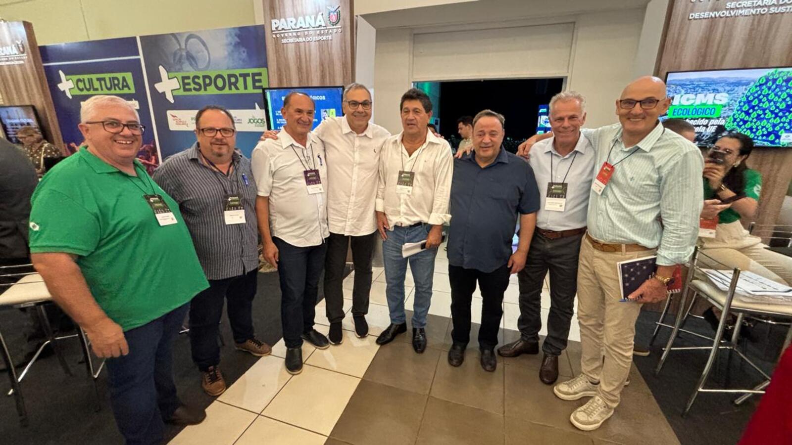 Prefeito Mario Costenaro chefiou comitiva da Prefeitura de Toledo que esteve no Paraná Mais Cidades, evento realizado pelo Governo do Estado em Foz do Iguaçu