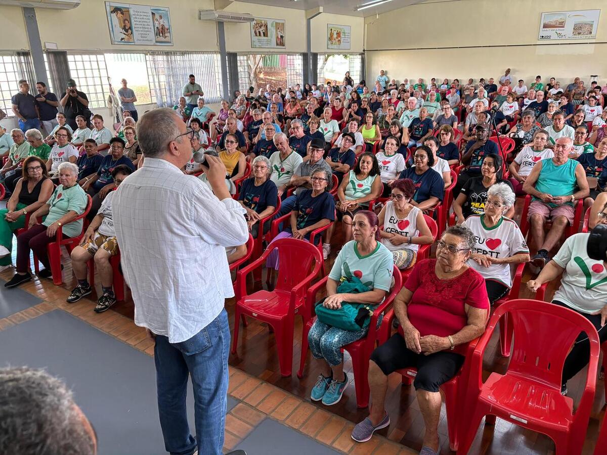 Mais de 400 pessoas que frequentam o Certi participaram da cerimônia de abertura das atividades para o ano