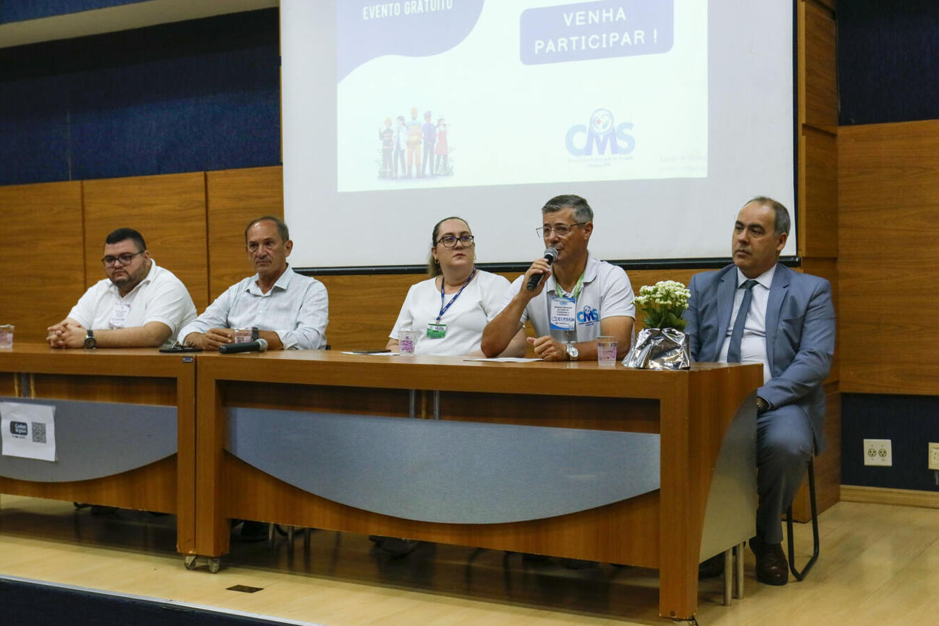 O Conselho Municipal realizou o “Simpósio Municipal de Saúde do Trabalhador e Trabalhadora” a fim de levar propostas para defender na conferência regional