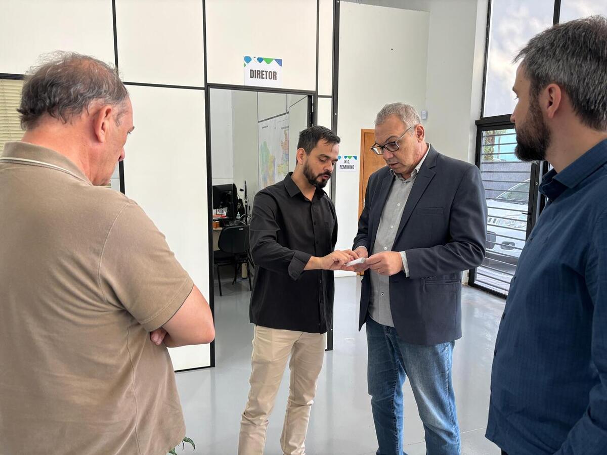 Atendimento fica disponível 24 horas por dia e concentra aproximadamente 80% dos serviços da Agência do Trabalhador