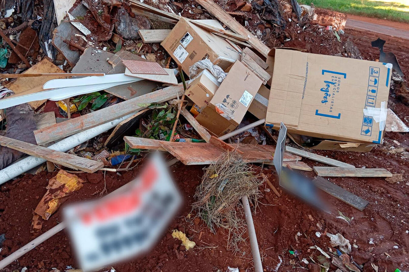 Ocorrência ontem (15), no Nascer do Sol, se deu após recebimento de denúncia; suspeitos foram notificados e tiveram veículos recolhidos ao Pátio Municipal