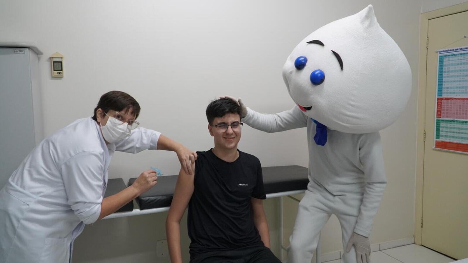 No último sábado (10), todas as unidades de saúde do município aplicaram 5.239 doses, sendo que 4.409 foram do imunizante que previne quadros graves da gripe