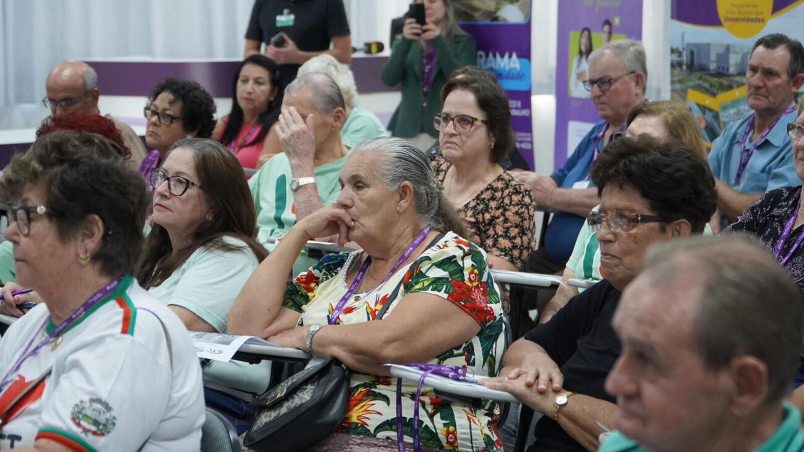 Eles conheceram as estruturas da empresa, e o programa Prati 50+, com vagas de emprego voltadas para pessoas com 50 anos de idade ou mais