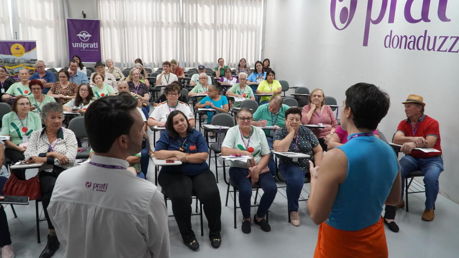 Eles conheceram as estruturas da empresa, e o programa Prati 50+, com vagas de emprego voltadas para pessoas com 50 anos de idade ou mais