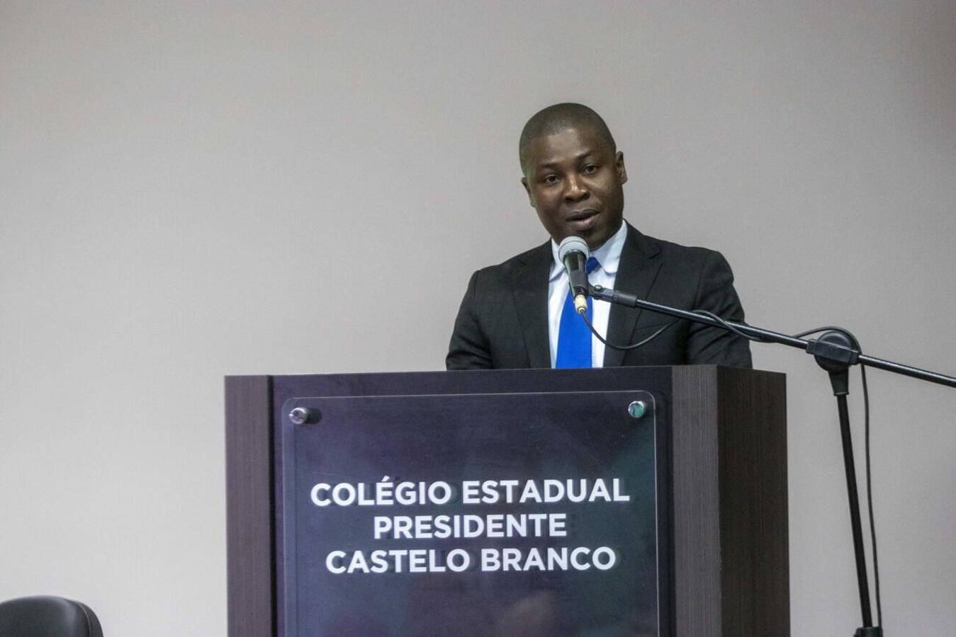 Foram realizadas palestras e apresentação dos selos de certificação para municípios que cumprem metas antirracistas