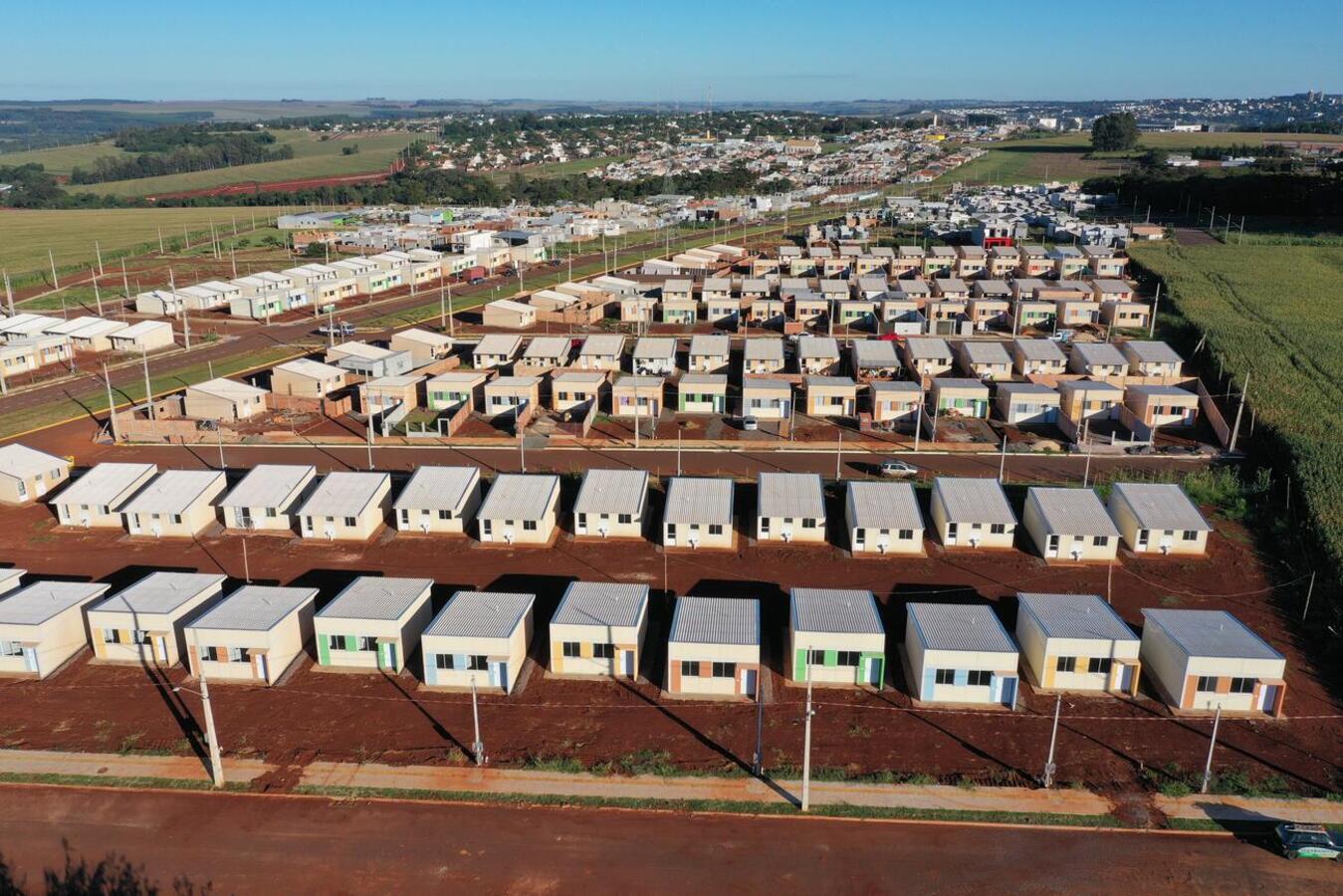 Cerimônia nesta quinta (15), às 9h, formaliza o término da construção de mais 94 casas, totalizando 178 unidades; mais 6 projetos estão em andamento no município