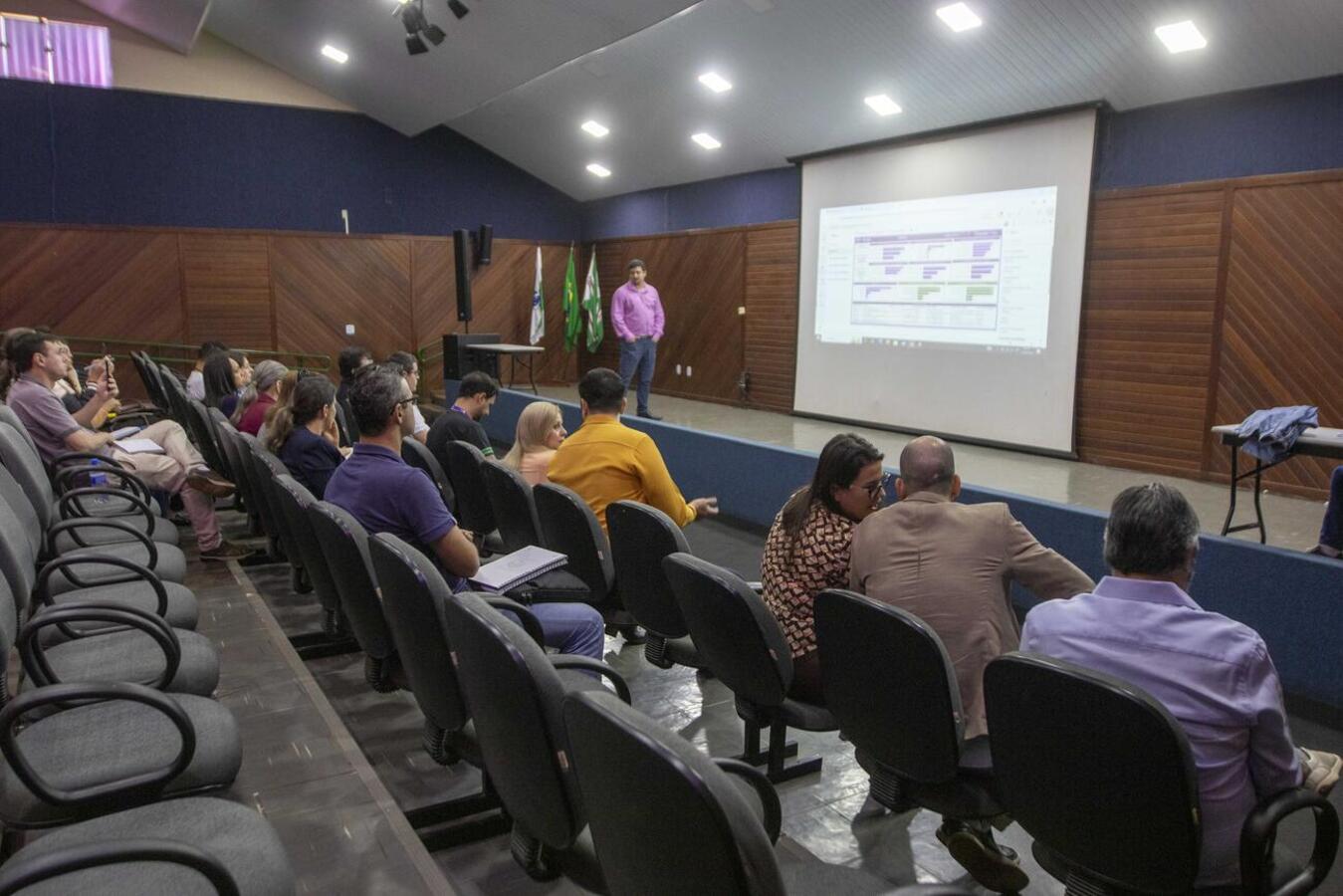 Ferramenta foi desenvolvida pelo Departamento de Tecnologia da Informação (TI); detalhes foram explicados a gerentes de UBS e USF nesta quarta-feira (14)