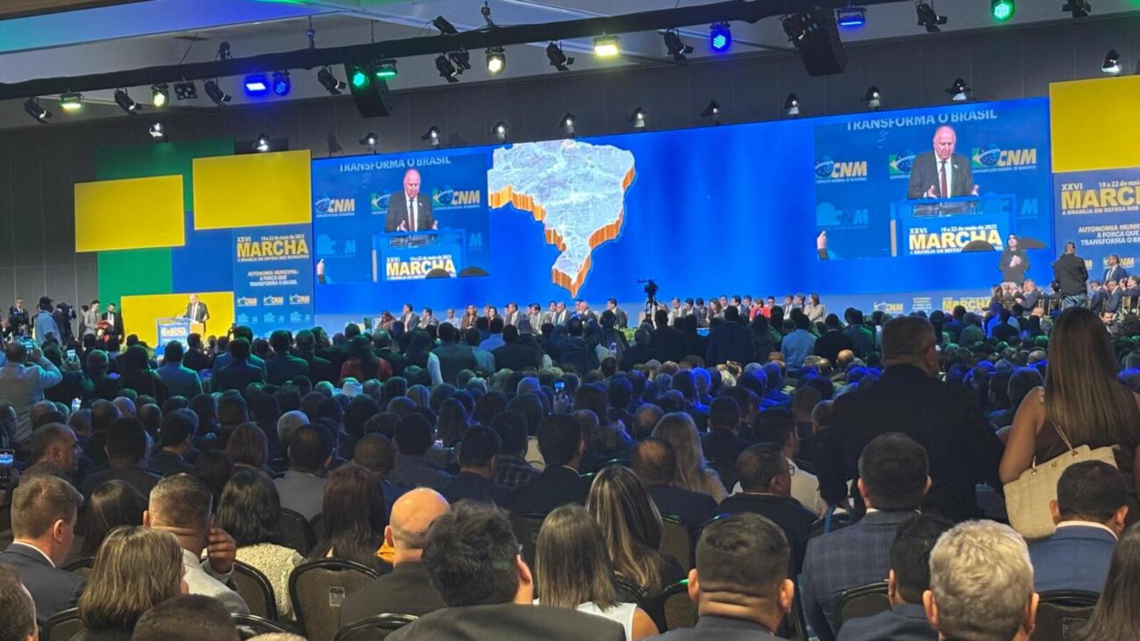 Um dos principais assuntos foi o debate da PEC 66, que trata da questão do pagamento os precatórios dos municípios