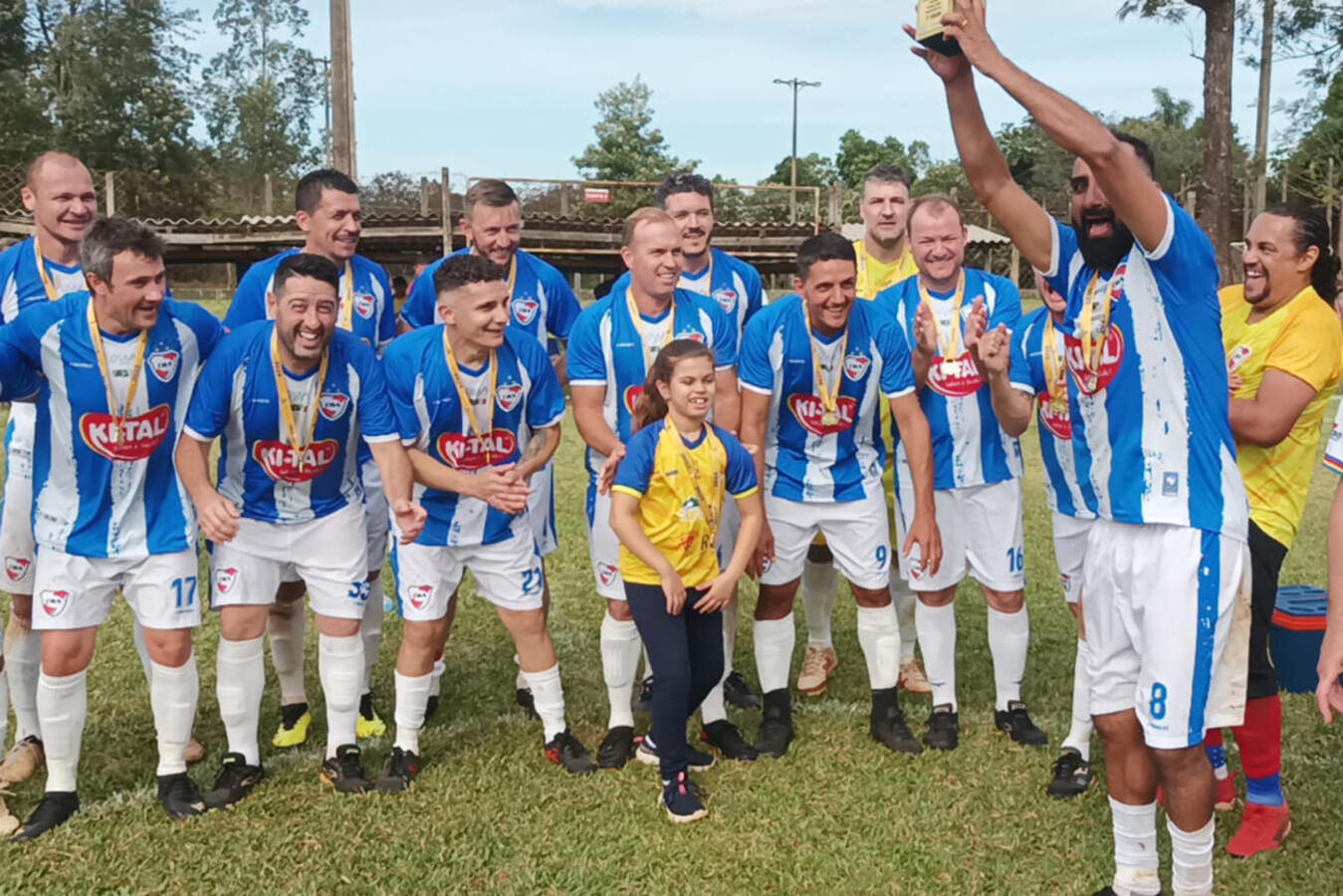 Representado pela equipe CWA Ansolin, campeã da Taça Mauro Maiorki de Futebol Sete, município conquistou vaga para fase macrorregional da categoria 40+