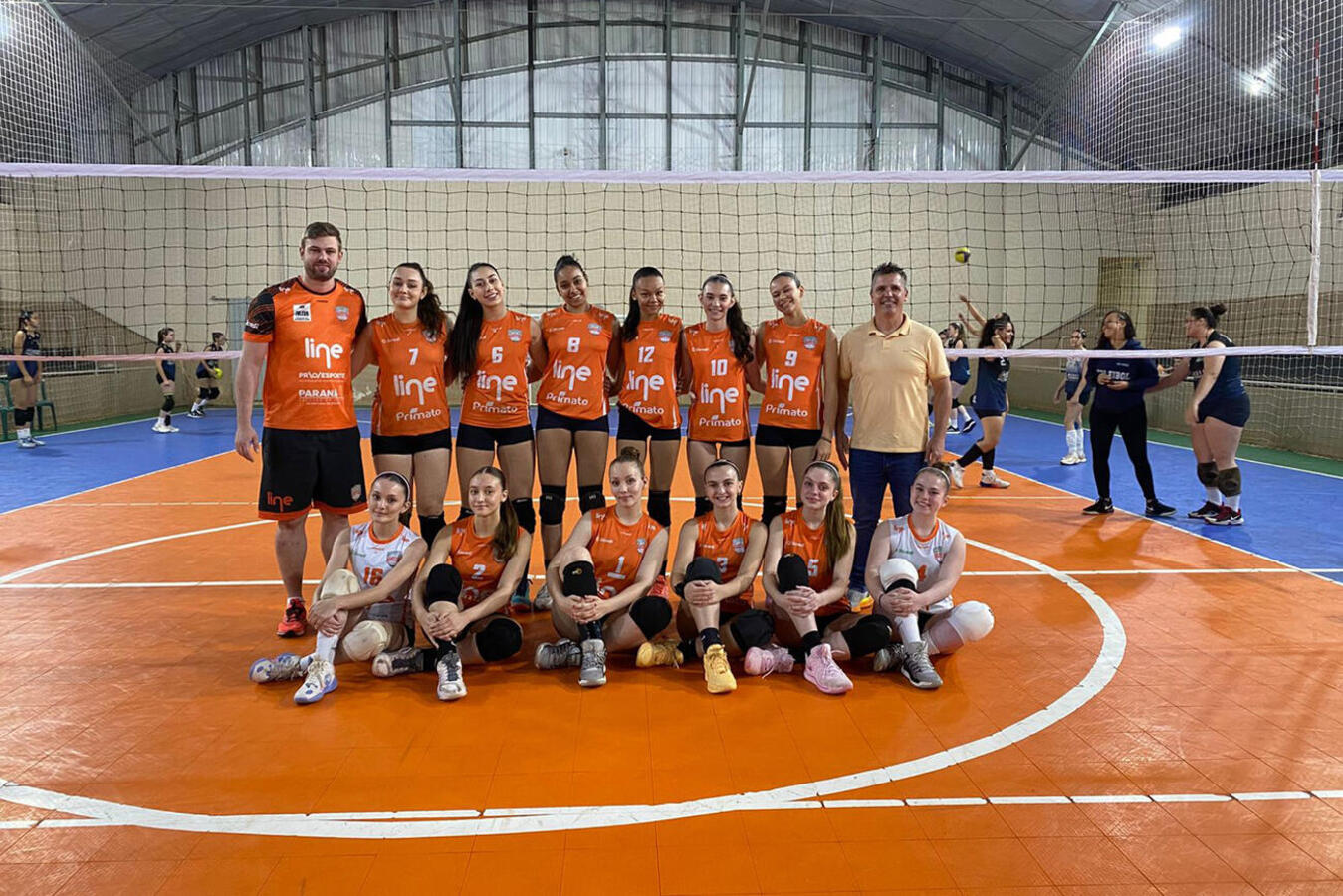 Resultados obtidos no basquete masculino e feminino, vôlei feminino e futsal masculino levaram município à próxima etapa dos Jogos da Juventude do Paraná