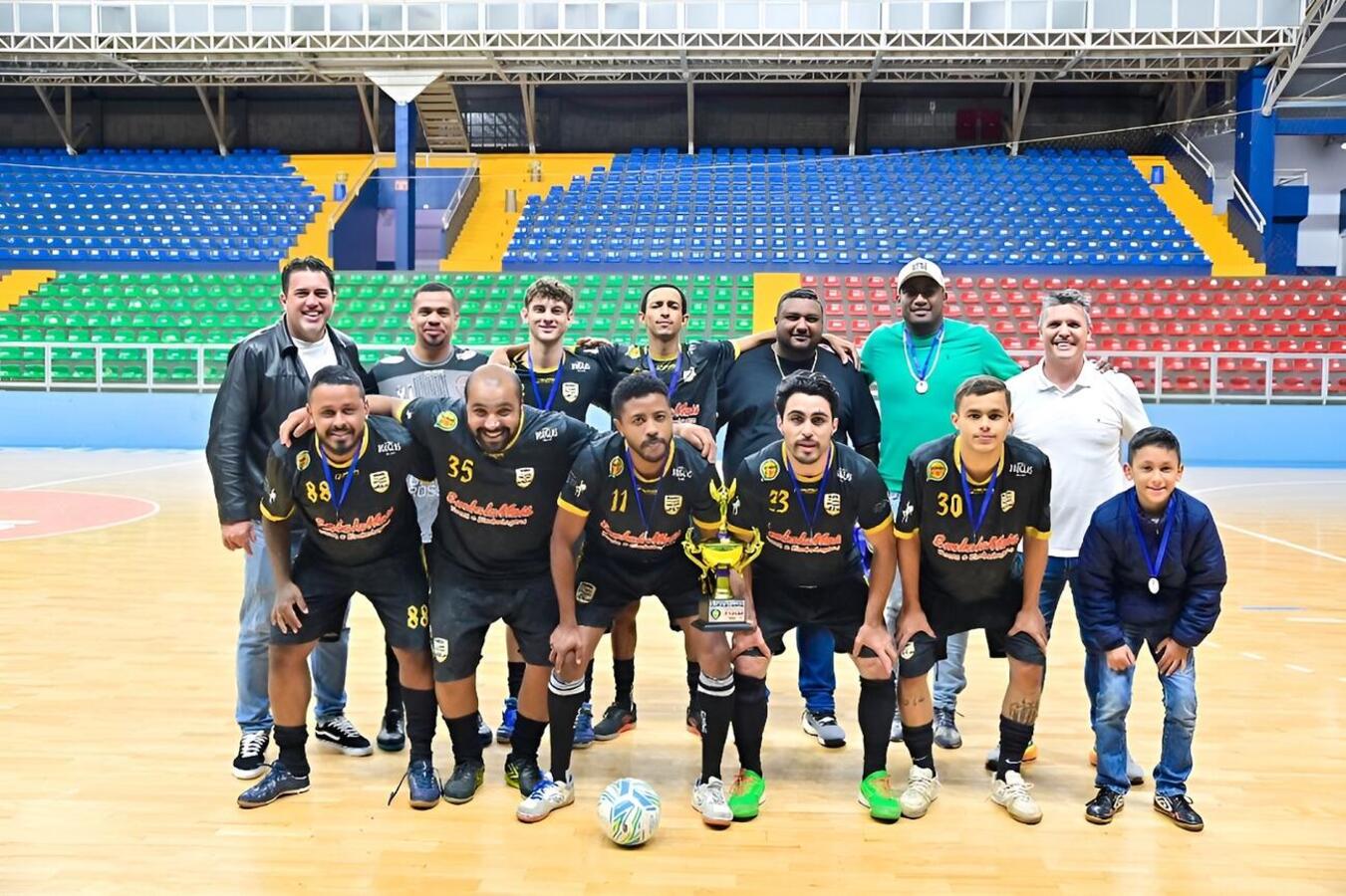 Equipe conquistou título na última quinta-feira (5) após vencer na final a equipe APC-16/MVK/Guidi FC/Sferriê por 7 a 2; terceiro lugar ficou com o Lendas FC