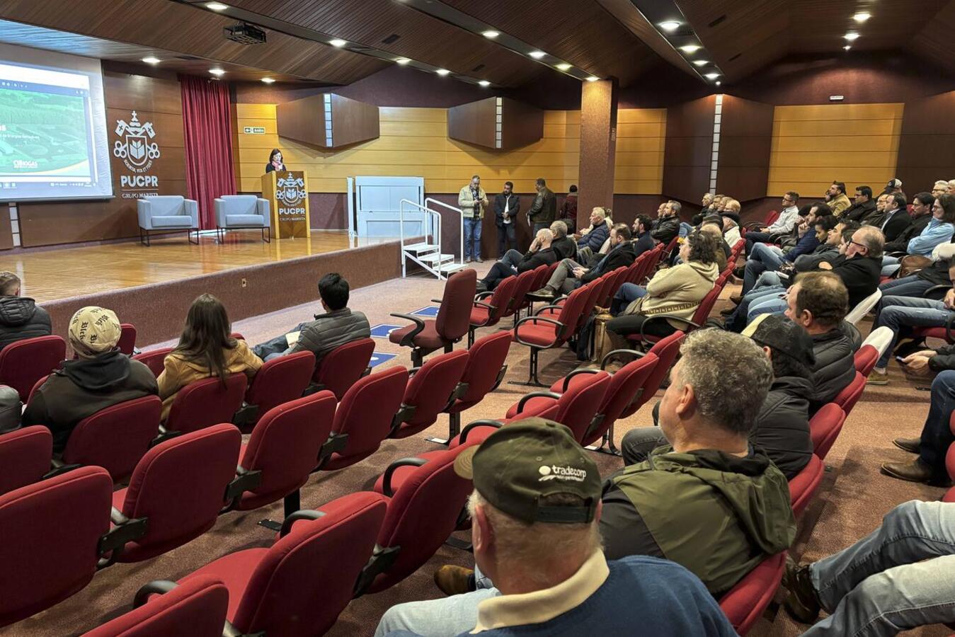 Evento reuniu autoridades e representantes do ramo de biometano e coletou informações e sugestões para implementação na região