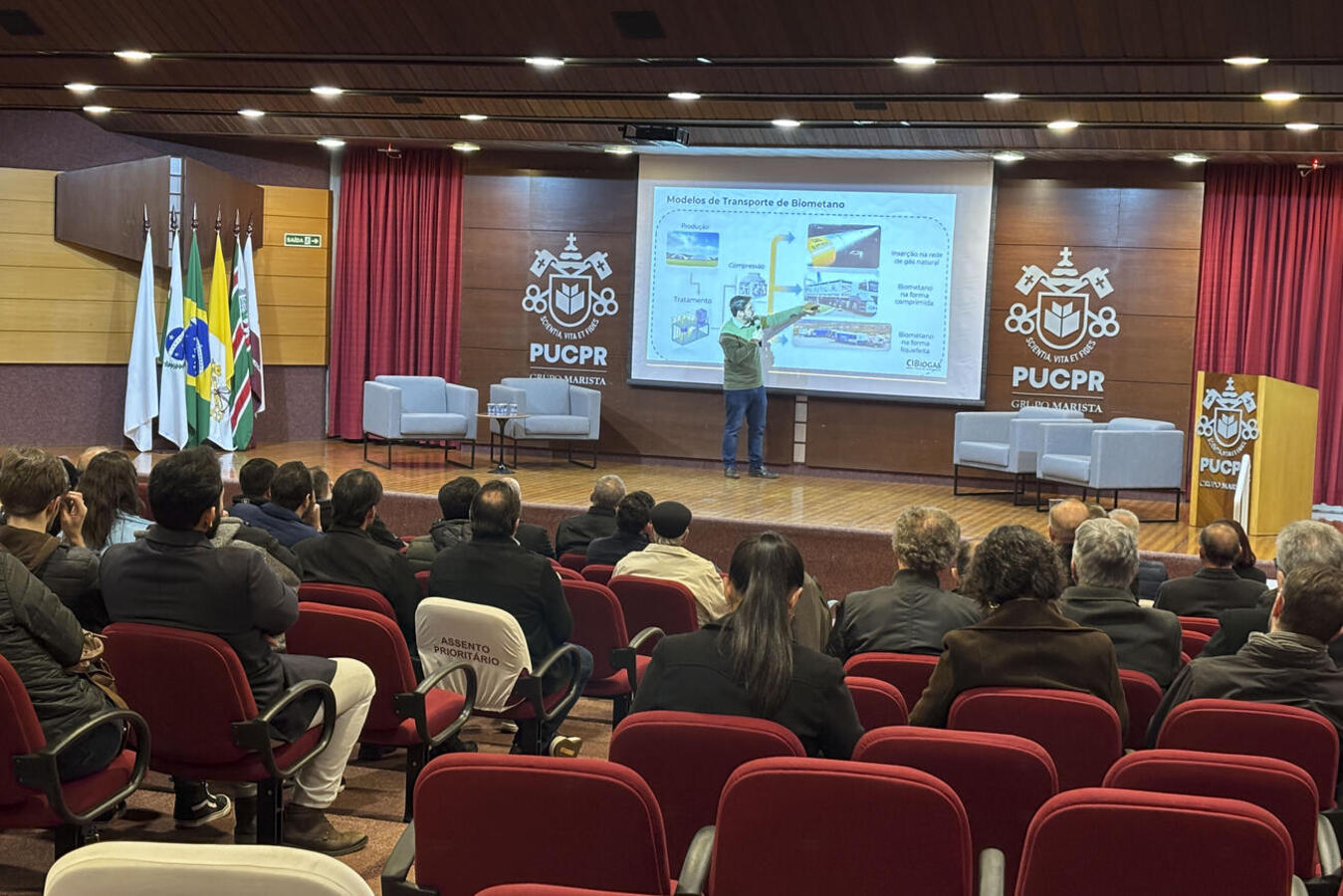 Evento reuniu autoridades e representantes do ramo de biometano e coletou informações e sugestões para implementação na região
