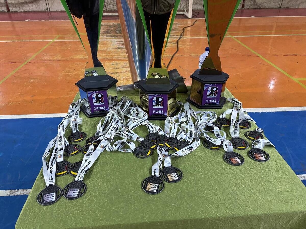 Os jogos acontecem nos espaços da AER Sadia, com aproximadamente 480 atletas de 12 municípios