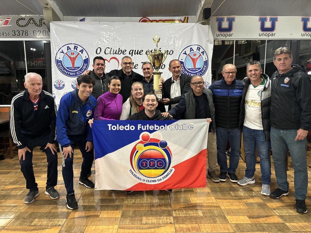 Evento da Secretaria de Esportes e Lazer distribuiu 149 troféus na cerimônia realizada no Yara Country Club