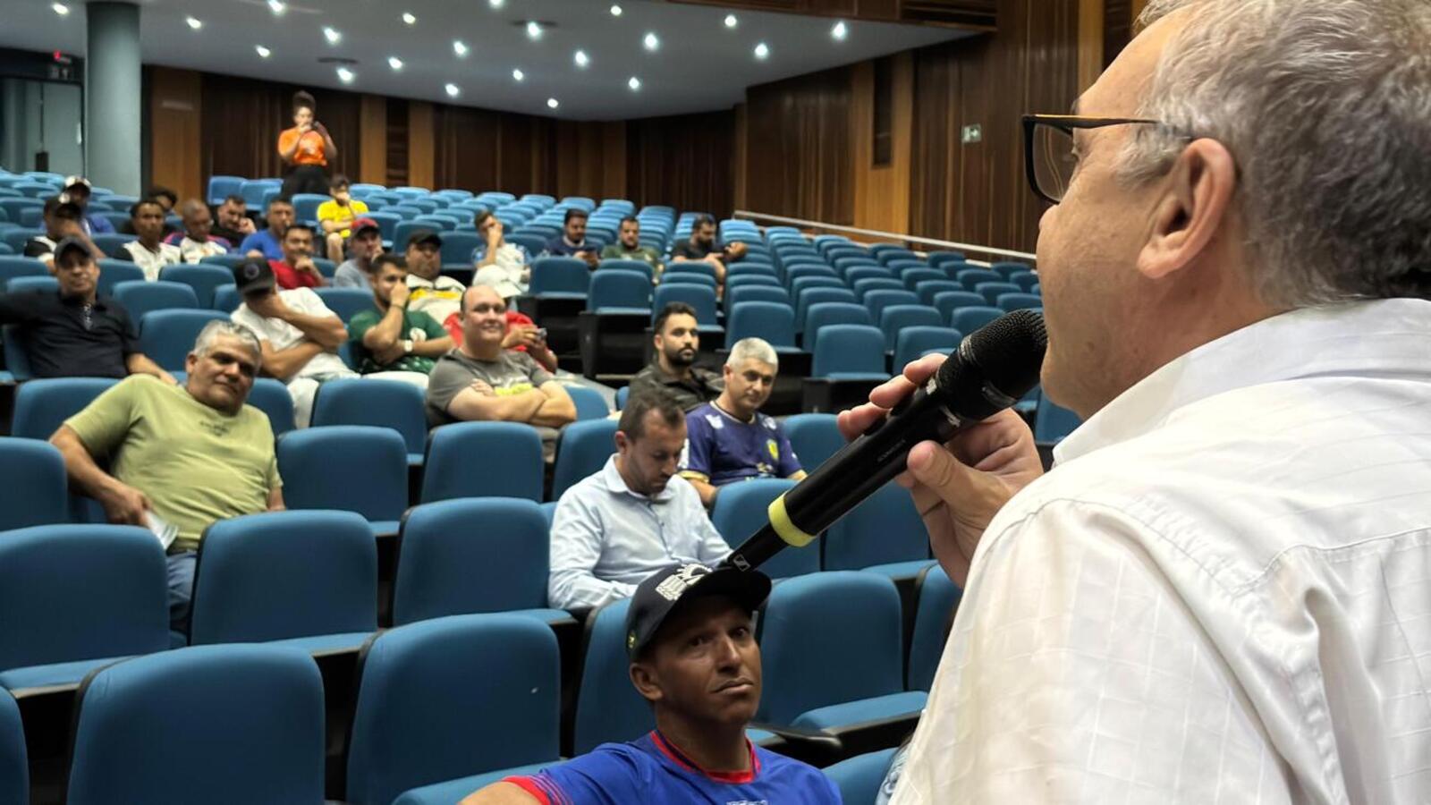 Com 174 times inscritos nas categorias masculino livre, veteranos e feminino, competição marca nova fase da gestão esportiva da Prefeitura de Toledo
