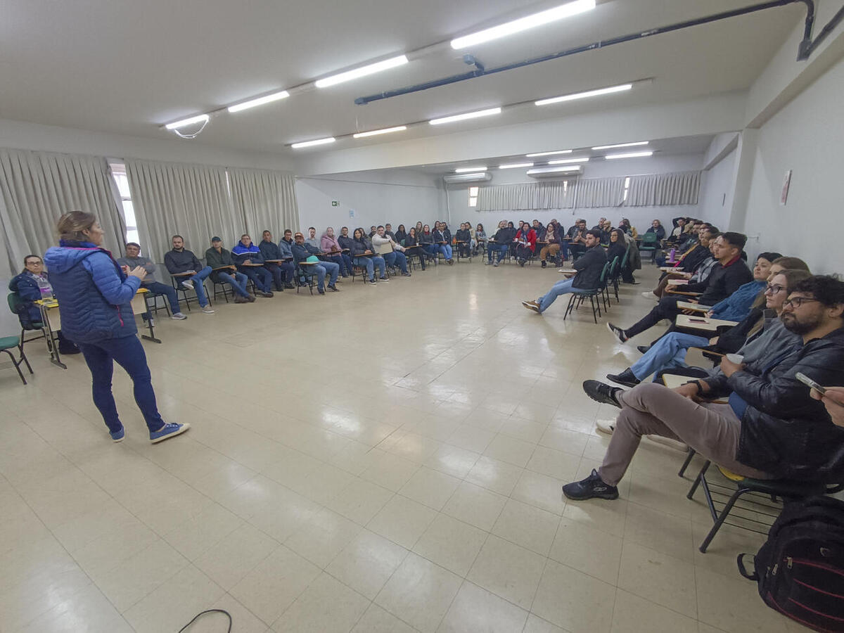 A Escola de Governo de Toledo,  instituição que visa a formação e desenvolvimento de servidores públicos, realizou 41 cursos no primeiro semestre de 2025 e já estão organizando mais 12 para este mês de agosto