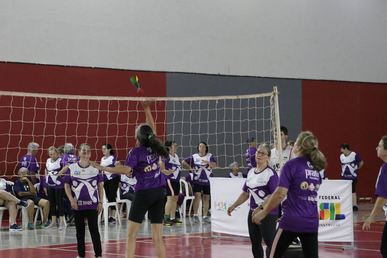 O Centro de Treinamento para Pessoas Idosas oferece um espaço para praticar esportes adaptados, a fim de promover saúde, mobilidade e bem-estar