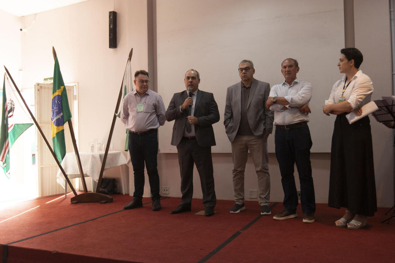 Autoridades e representantes de diversos setores da sociedade toledana marcaram presença em evento realizado nesta quinta-feira (4), no auditório do CJU Europa