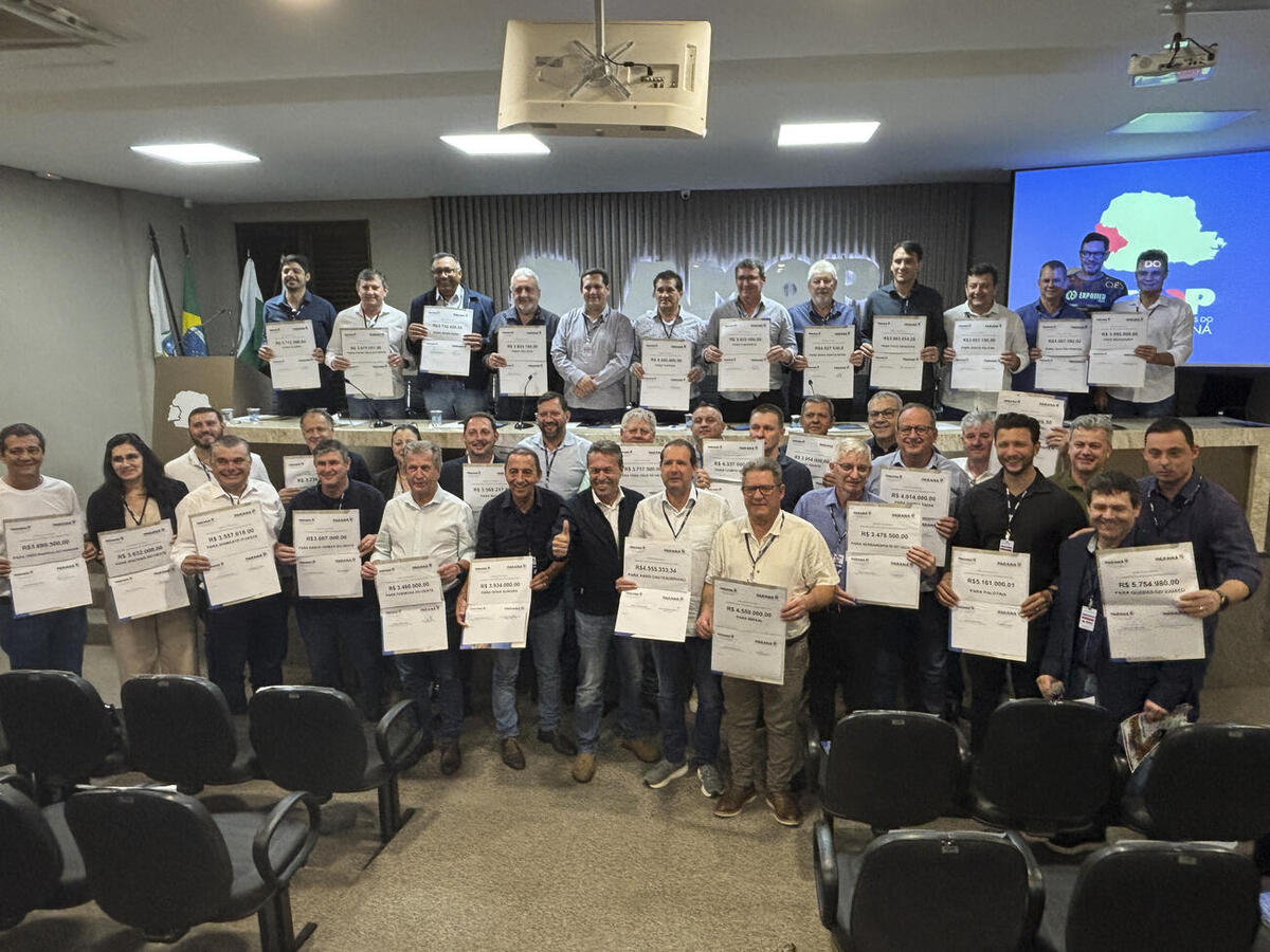Liberação de recursos foi assinada nesta quinta-feira, na Amop, pelo secretário de Estado da Agricultura e do Abastecimento, Marcio Nunes