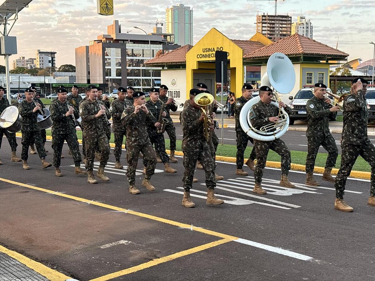 Evento, na tarde da última sexta-feira (29/8), contou com desfile da tropa e entrega de medalhas no Parque Ecológico Diva Paim Barth