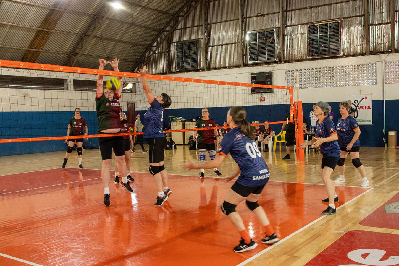Vaga foi obtida nesta quarta (24), após superar Nova Santa Rosa por 2 a 0; pela frente, toledanas terão Quatro Pontes, que também se classificou no masculino