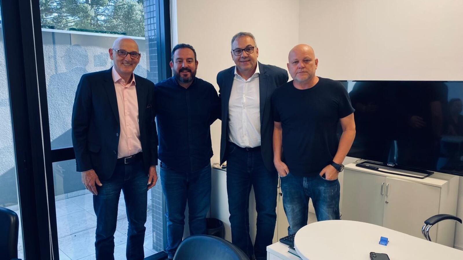 Prefeito Mario Costenaro está na capital do Estado onde foi verificar o andamento de projetos importantes para Toledo