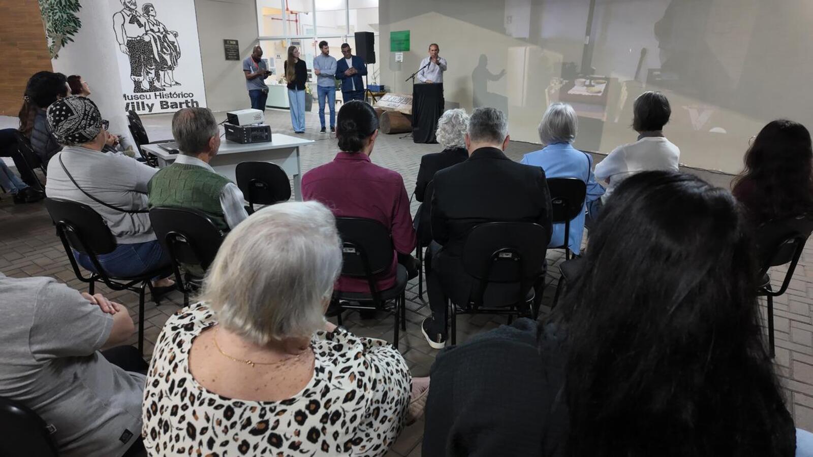 Na noite desta quinta-feira (9) o Museu Histórico Willy Barth realizou uma comemoração dos dez anos da inauguração de sua sede própria, com mostras e apresentações