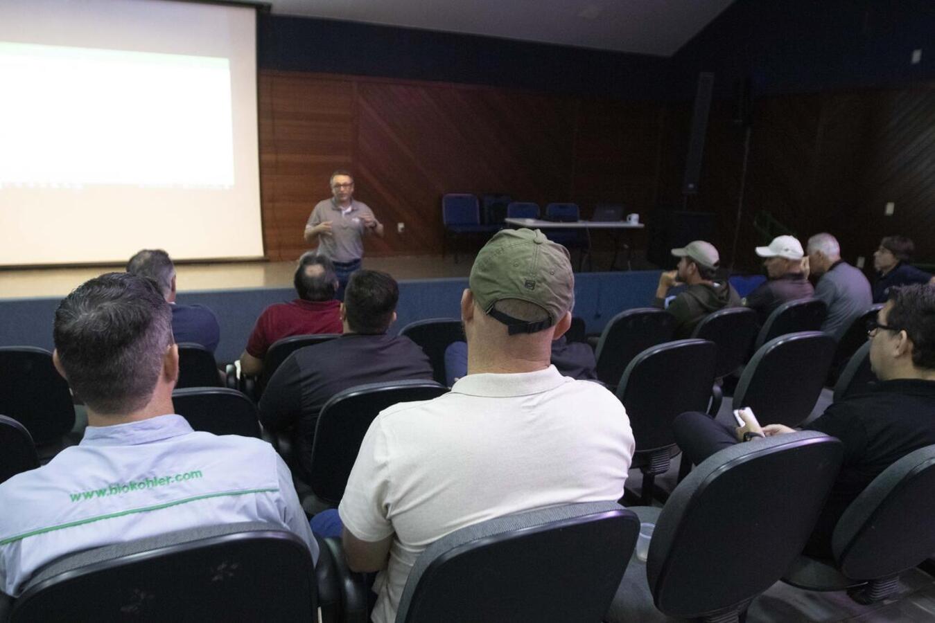 Atores locais ouviram e validaram, hoje (30), dados levantados por pesquisadores da Empresa Brasileira de Pesquisa Agropecuária; Smap apoiou o evento