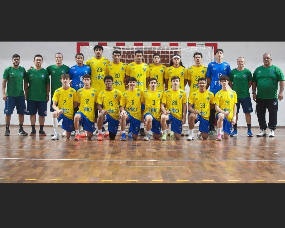 O fisioterapeuta Cristian Ueda foi convocado pela Confederação Brasileira de Handebol para dar suporte à equipe sub-17 do Brasil no mundial de handebol