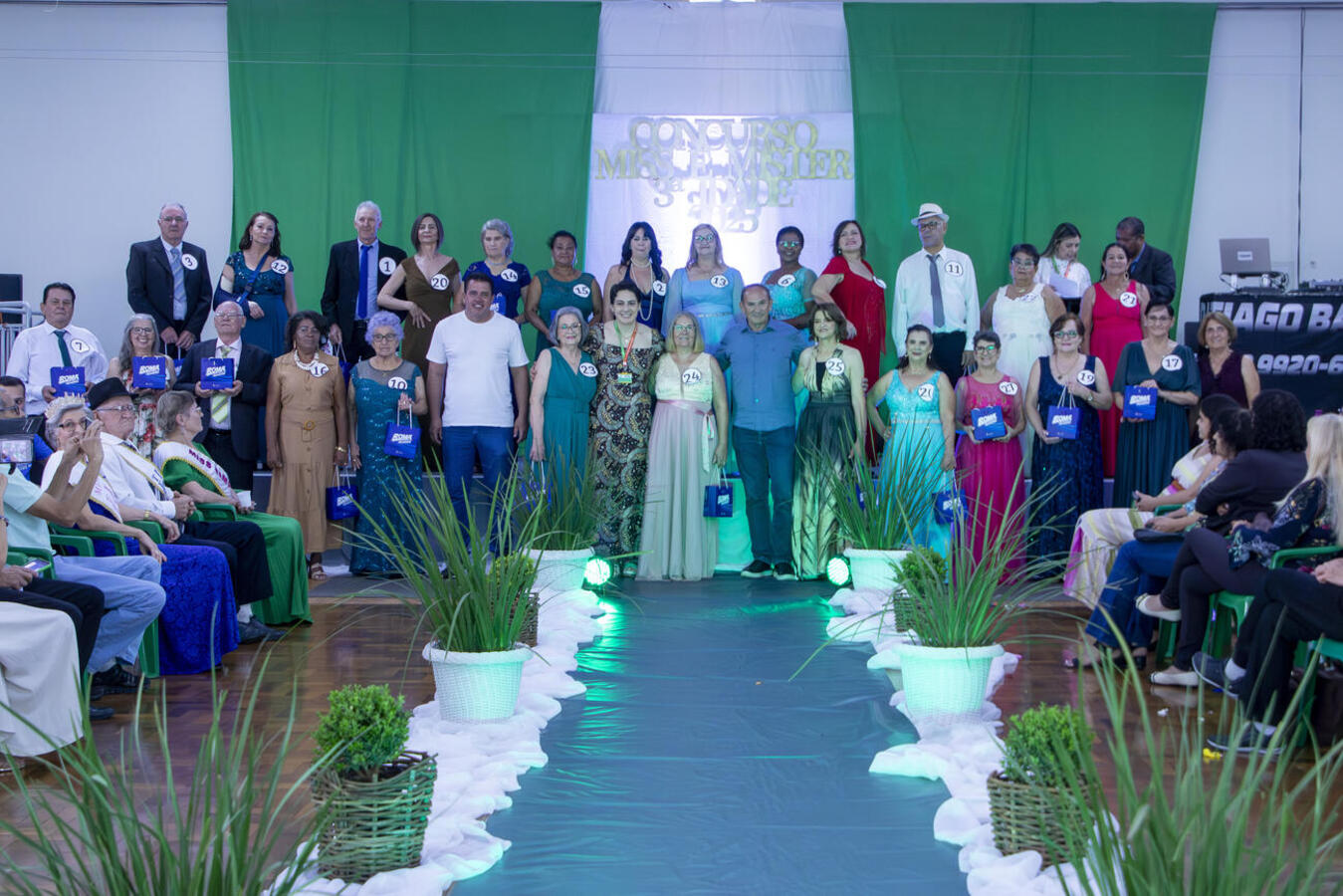 Avaliação levou em consideração três quesitos: elegância, simpatia e desenvoltura