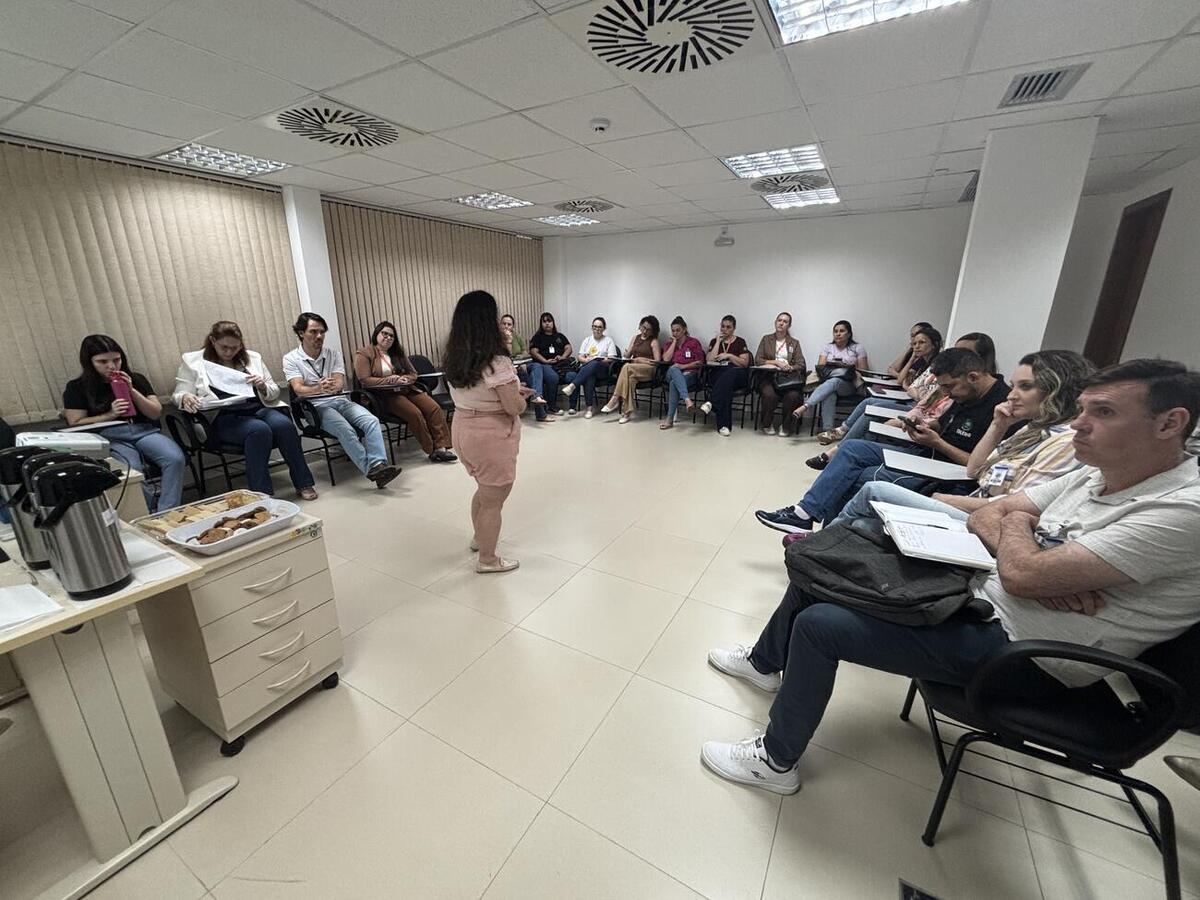 Realizada nesta sexta (17), capacitação foi conduzida pelo Núcleo de Apoio Especializado à Criança e ao Adolescente (NAE), da Comarca de Toledo