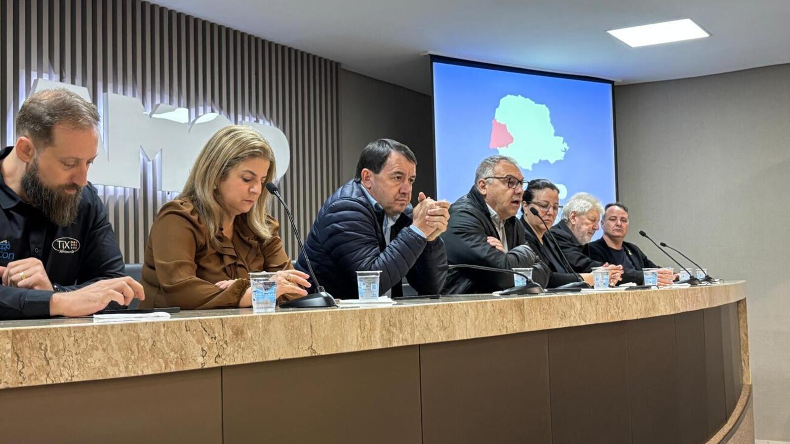 Evento realizado na sede da Amop serviu para mostrar como funciona o sistema e também fechar o convênio entre Itaipu e a Associação dos Municípios do Oeste