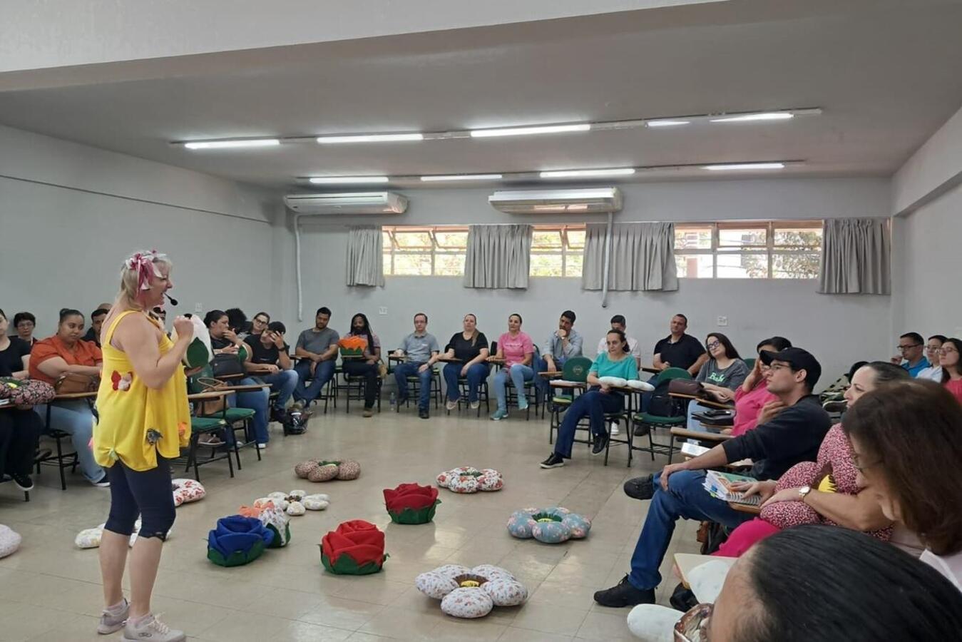 Com direito à apresentação cultural, última etapa da capacitação para assistentes e analistas do Suas, que teve carga-horária de 40 horas, ocorreu nesta segunda (10)