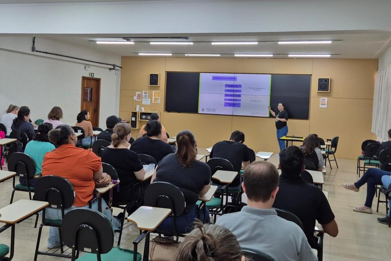 Com direito à apresentação cultural, última etapa da capacitação para assistentes e analistas do Suas, que teve carga-horária de 40 horas, ocorreu nesta segunda (10)