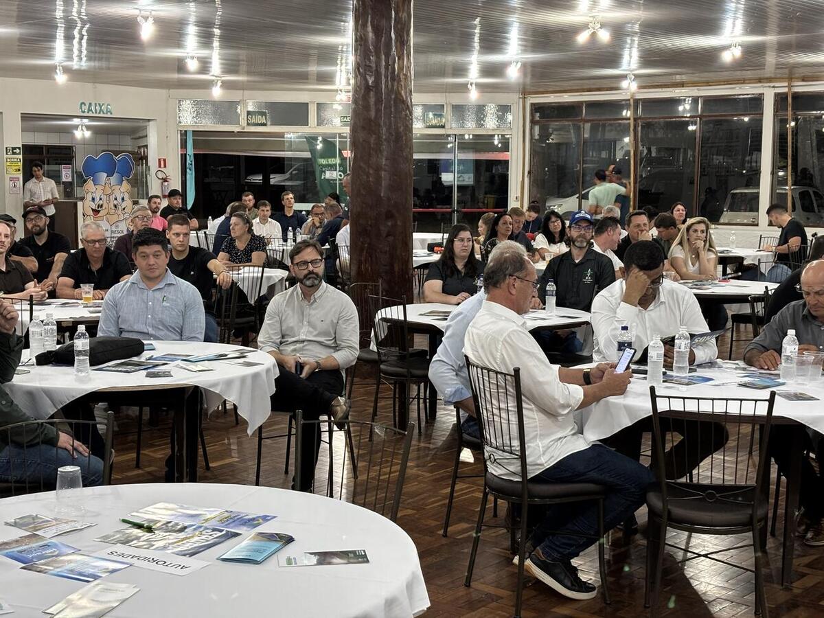 Evento reuniu produtores, especialistas e autoridades no Clube Caça e Pesca, com palestras e jantar de confraternização