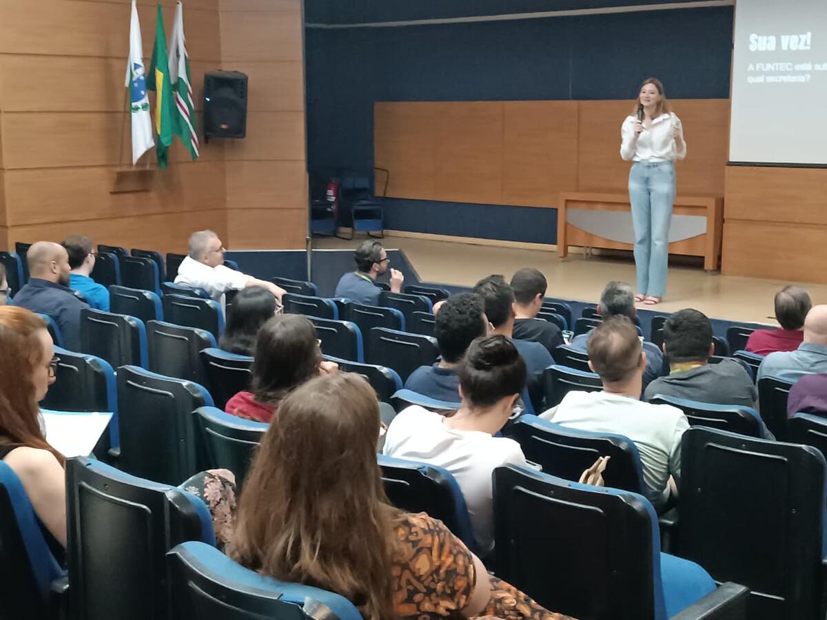 Ministrado pelo consultor Severino Luis De Déa, evento destinado a servidores municipais foi realizado na tarde desta quarta-feira (26) no Auditório Acary Oliveira