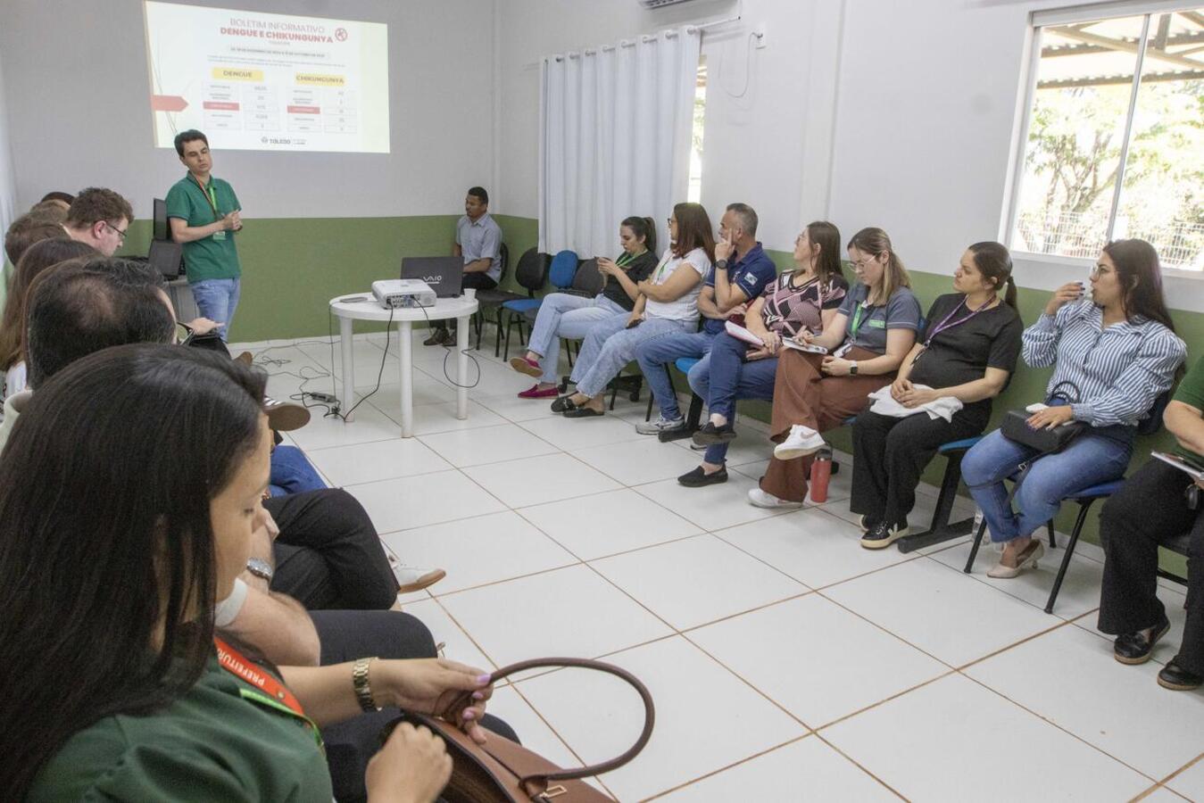 Encontro na tarde desta quinta-feira (6) teve o objetivo de analisar dados e propor estratégias de prevenção e tratamento de doenças transmitidas pelo Aedes aegypti