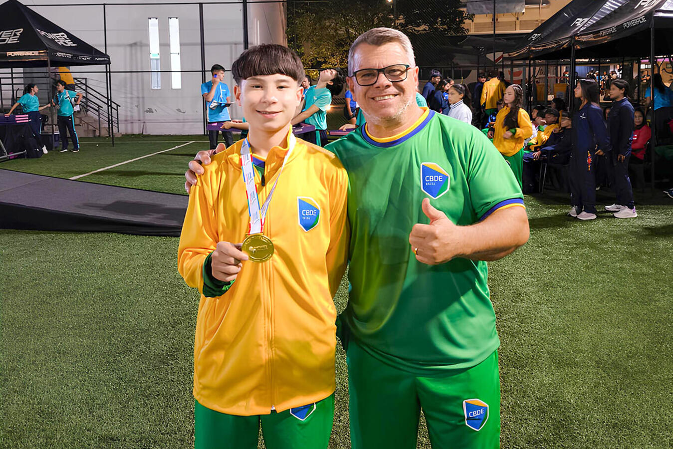 Representando o Brasil, Gustavo Avelar conquistou nesta quarta (3) o título por equipes na competição que está sendo realizada em Assunção, no Paraguai