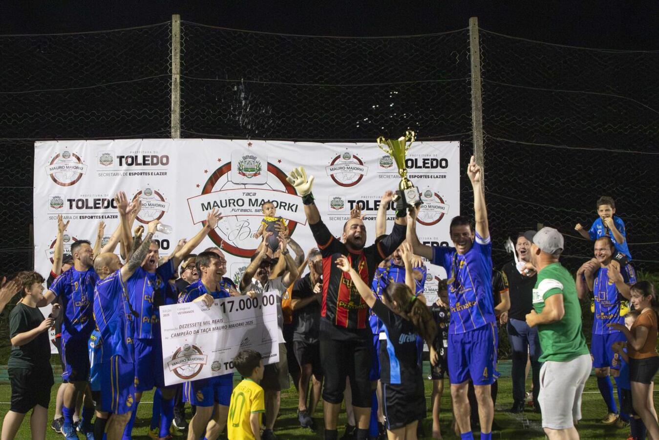 Título da categoria Veterno veio na noite desta terça-feira (2) com a vitória sobre o CWA por 6 a 5 nos pênaltis, após empate em 3 a 3 no tempo normal