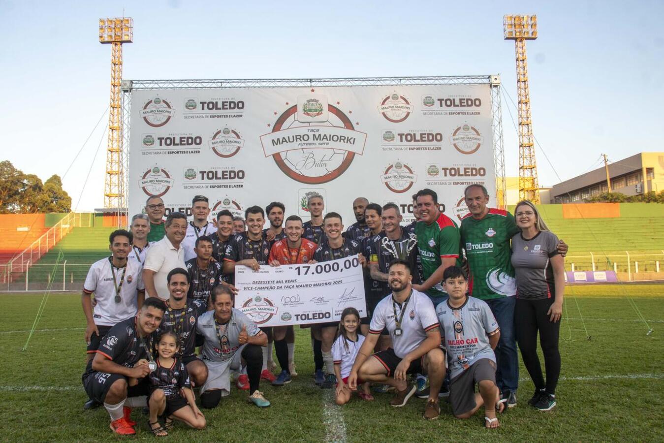 Grande público compareceu, na tarde do último sábado (6), ao 14 de Dezembro para as prestigiar a luta pelos títulos das categorias Feminino e Livre (Ouro e Prata)