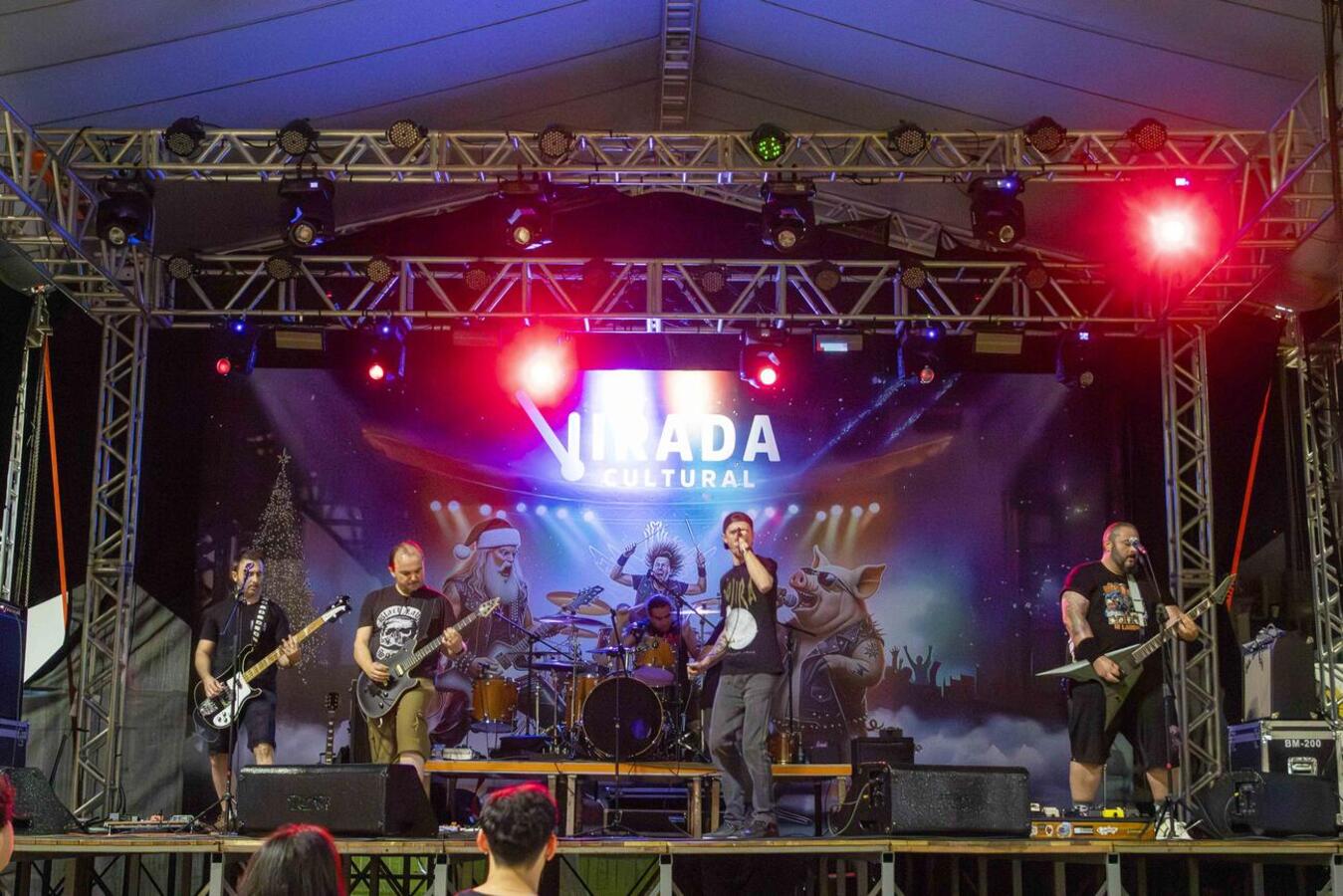 Durante os dias  5, 6 e 7 Toledo realizou a 14ª edição da Virada Cultural, evento que movimentou o Parque Ecológico Diva Paim Barth com apresentações teatrais e musicais de artistas locais e nacionais