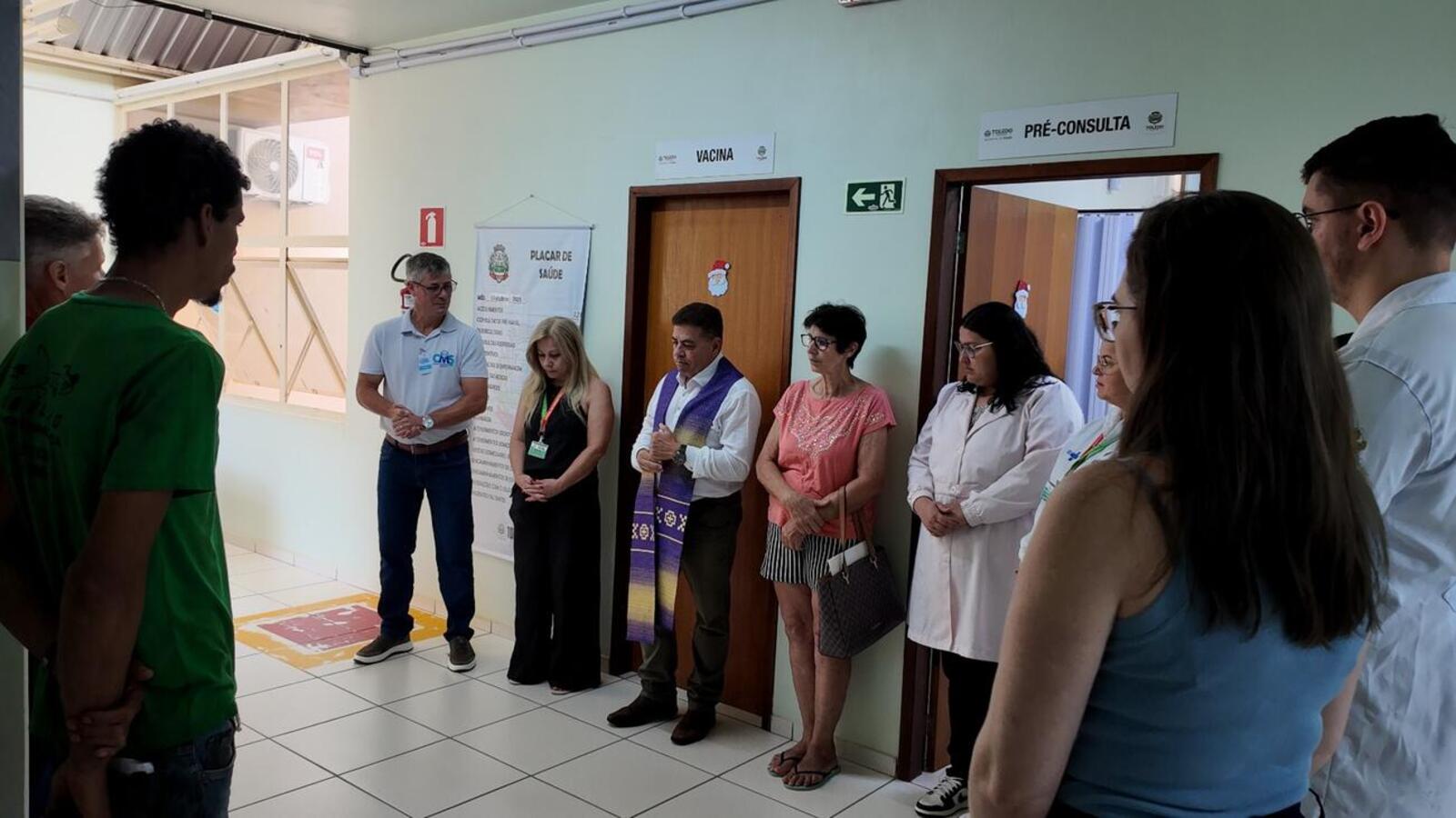 Transição da unidade do distrito é marcada por visita de comissão da Secretaria de Saúde de Toledo e benção especial