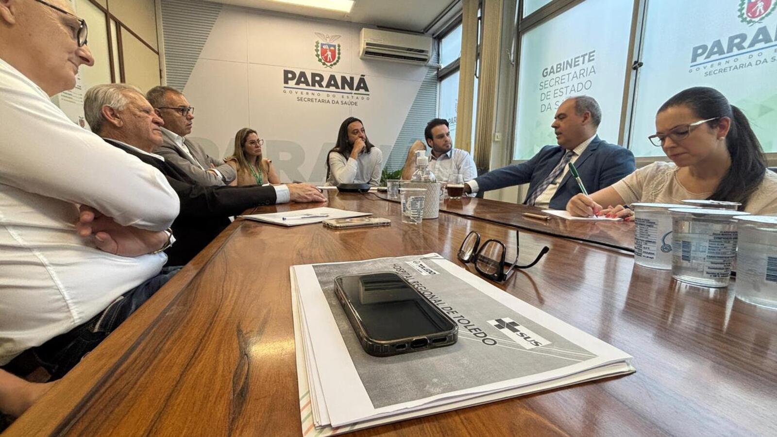 Representantes da Prefeitura de Toledo, da Secretaria de Estado da Saúde e do Ministério Público do Estado do Paraná se reuniram para fortalecer parcerias