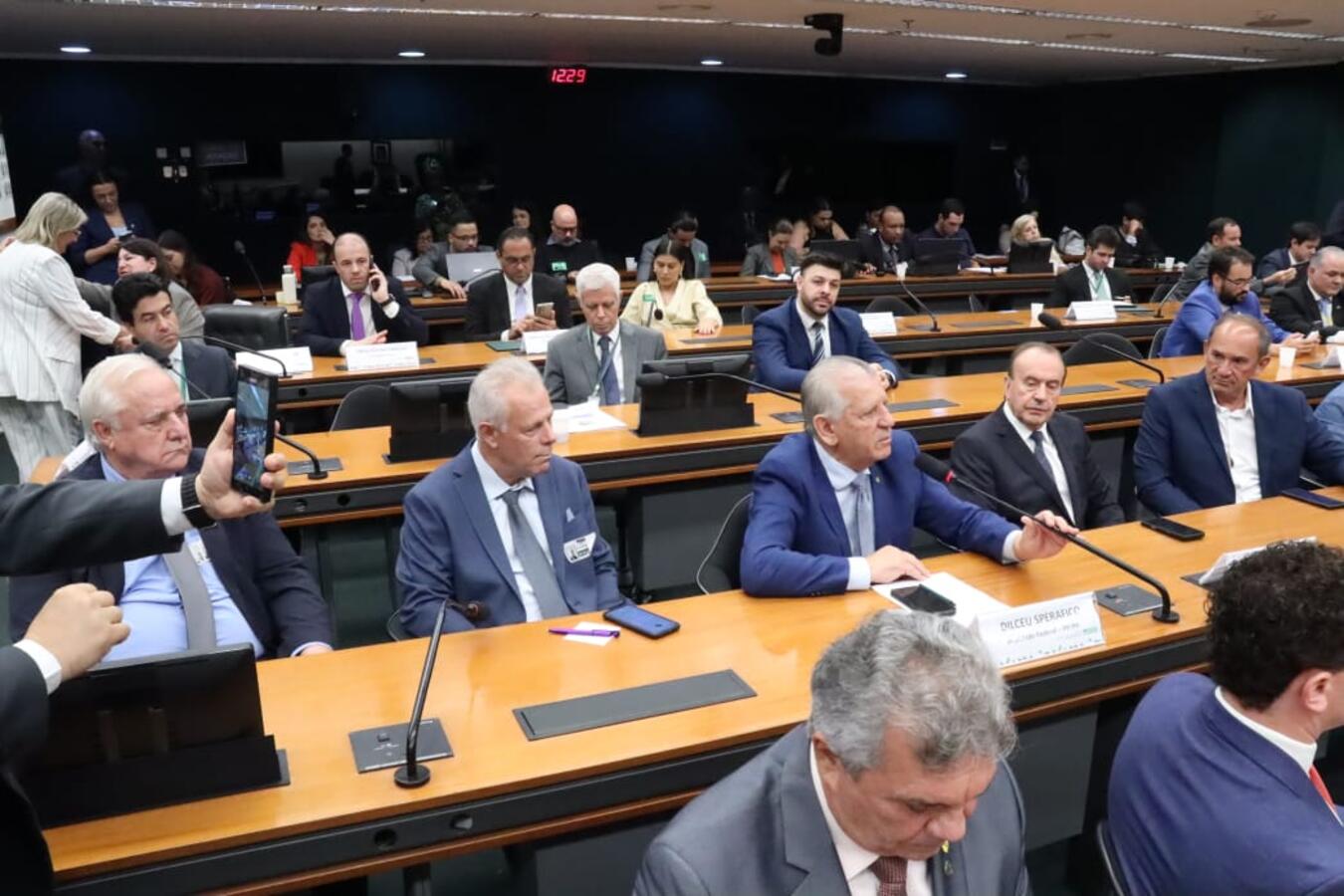 A Comissão de Agricultura, Pecuária, Abastecimento e Desenvolvimento Rural realizou audiência pública nesta quarta. Projeto segue para votação em plenário