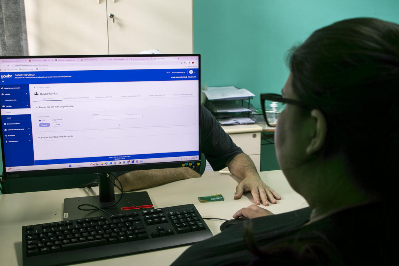 A Prefeitura de Toledo reforça a população que possui o Cadastro Único ou se enquadra no programa social a realizar a atualização dos dados para que não percam os benefícios